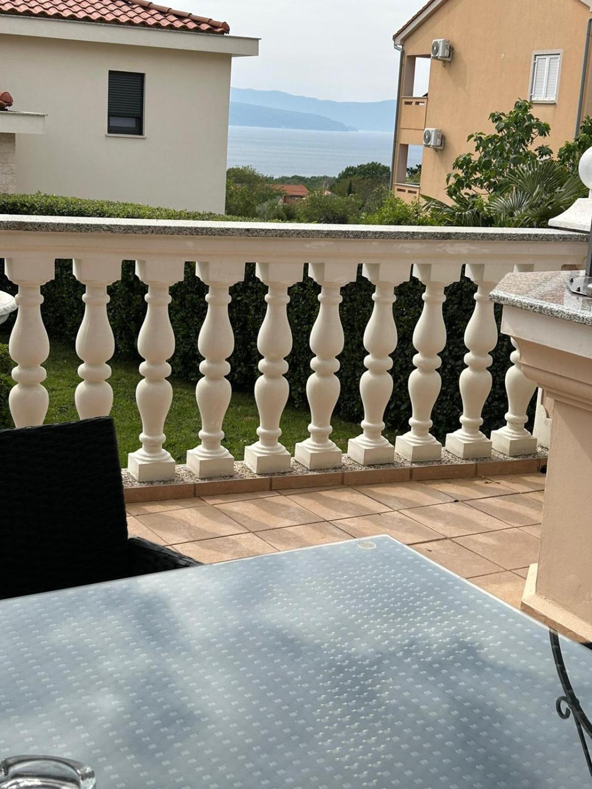 Apartment Smilja Malinska Eksteriør billede