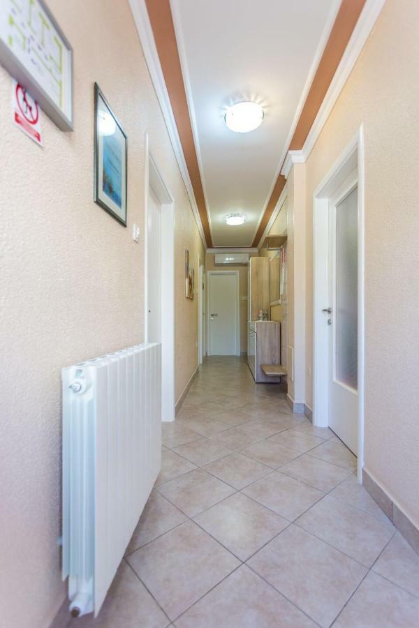 Apartment Smilja Malinska Eksteriør billede